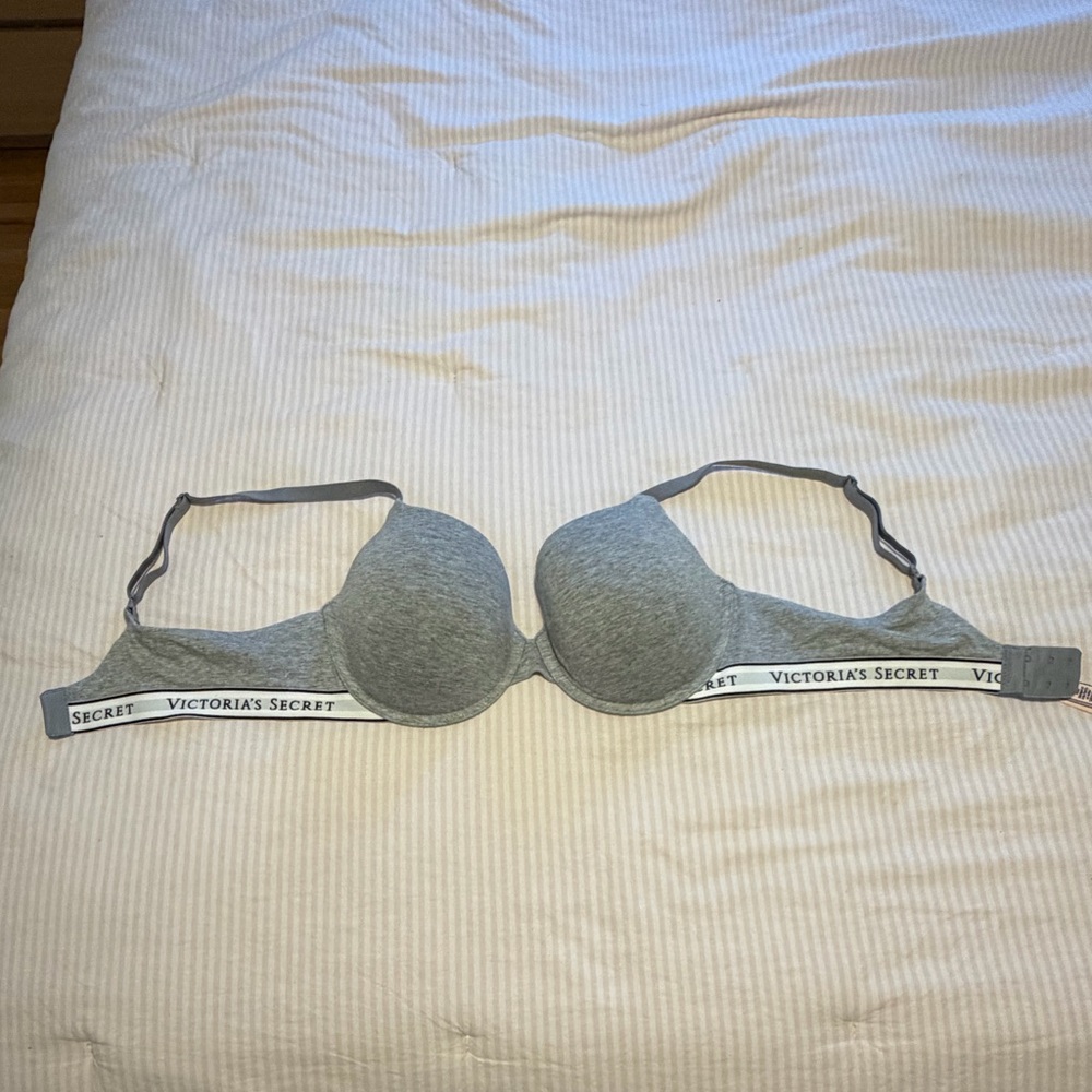 Victoria's Secret Women's Lightly Lined T-Shirt Bra